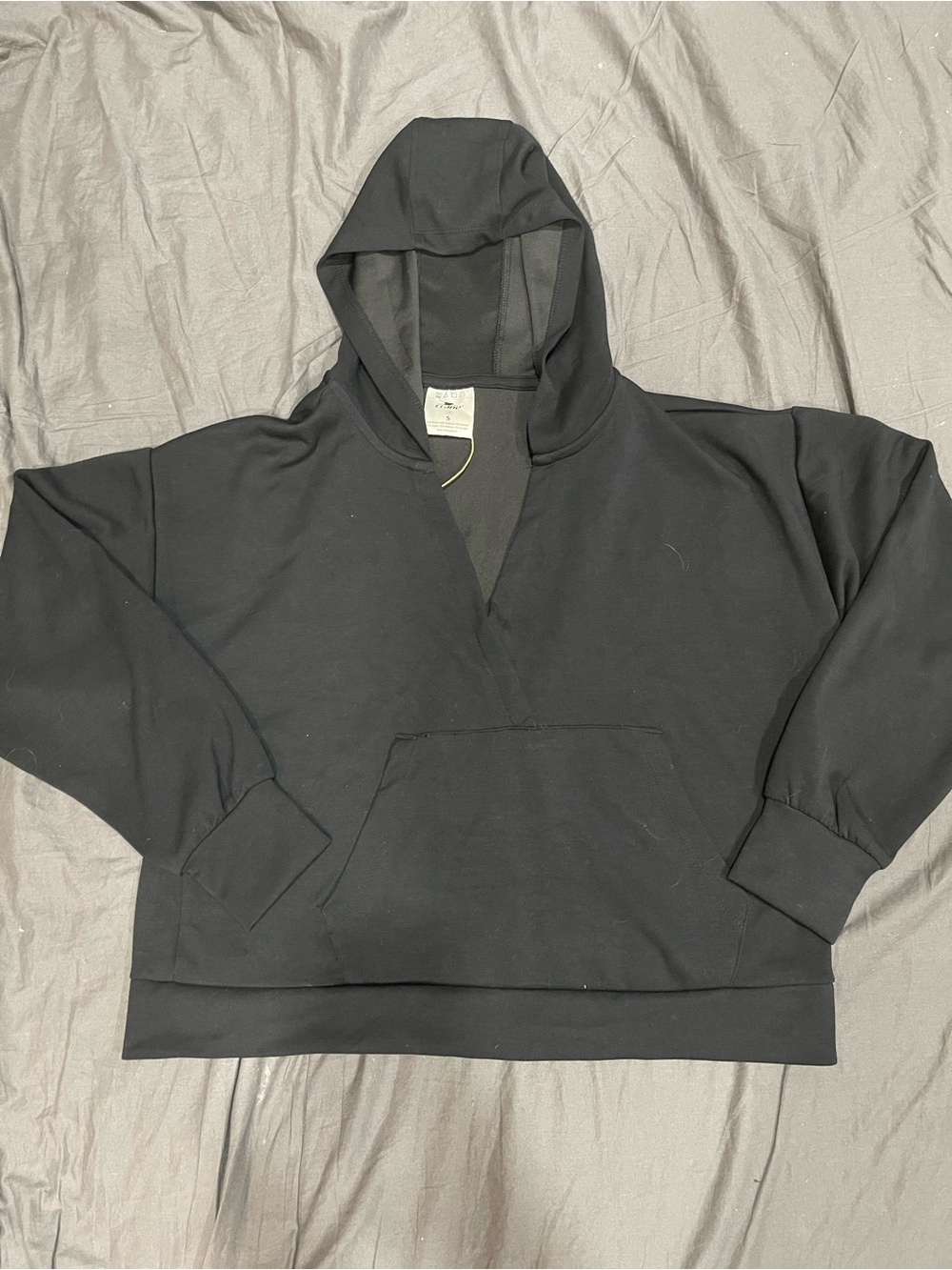 Crane Black Women's Active Pullover